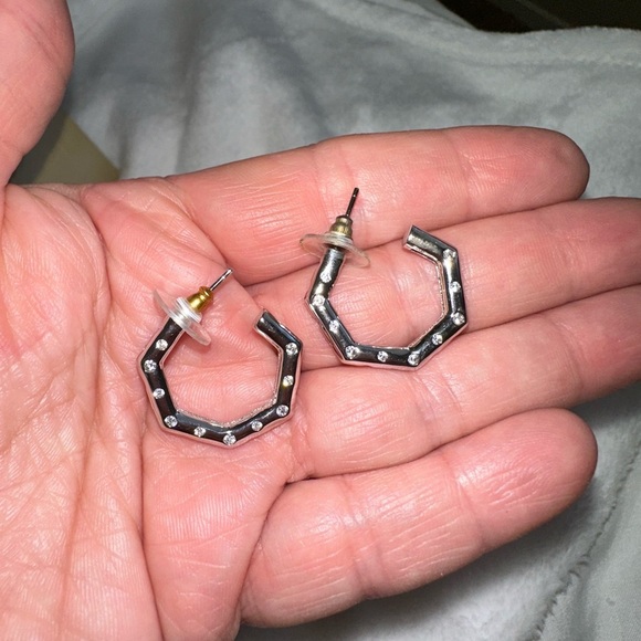 Silver hoops sterling with lab diamonds small size - Picture 3 of 3